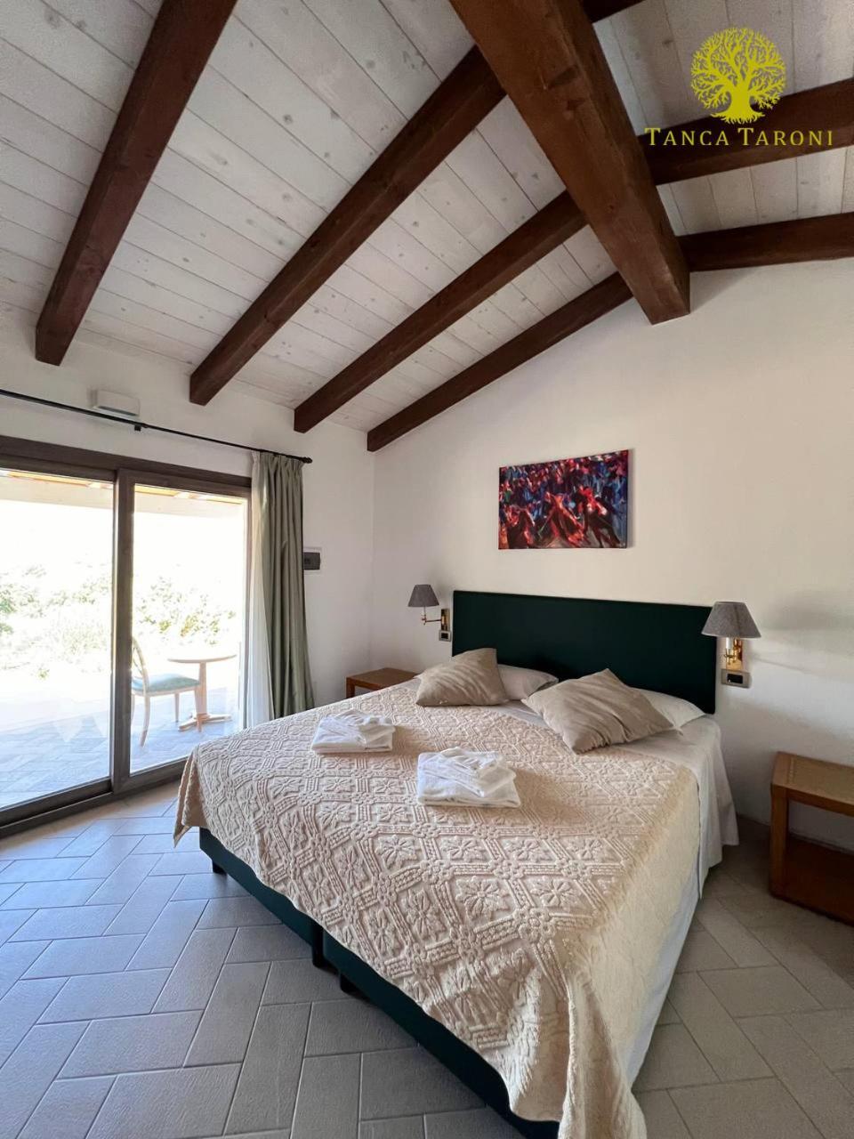 Agriturismo Bed And Breakfast Tanca Taroni Telti Luaran gambar